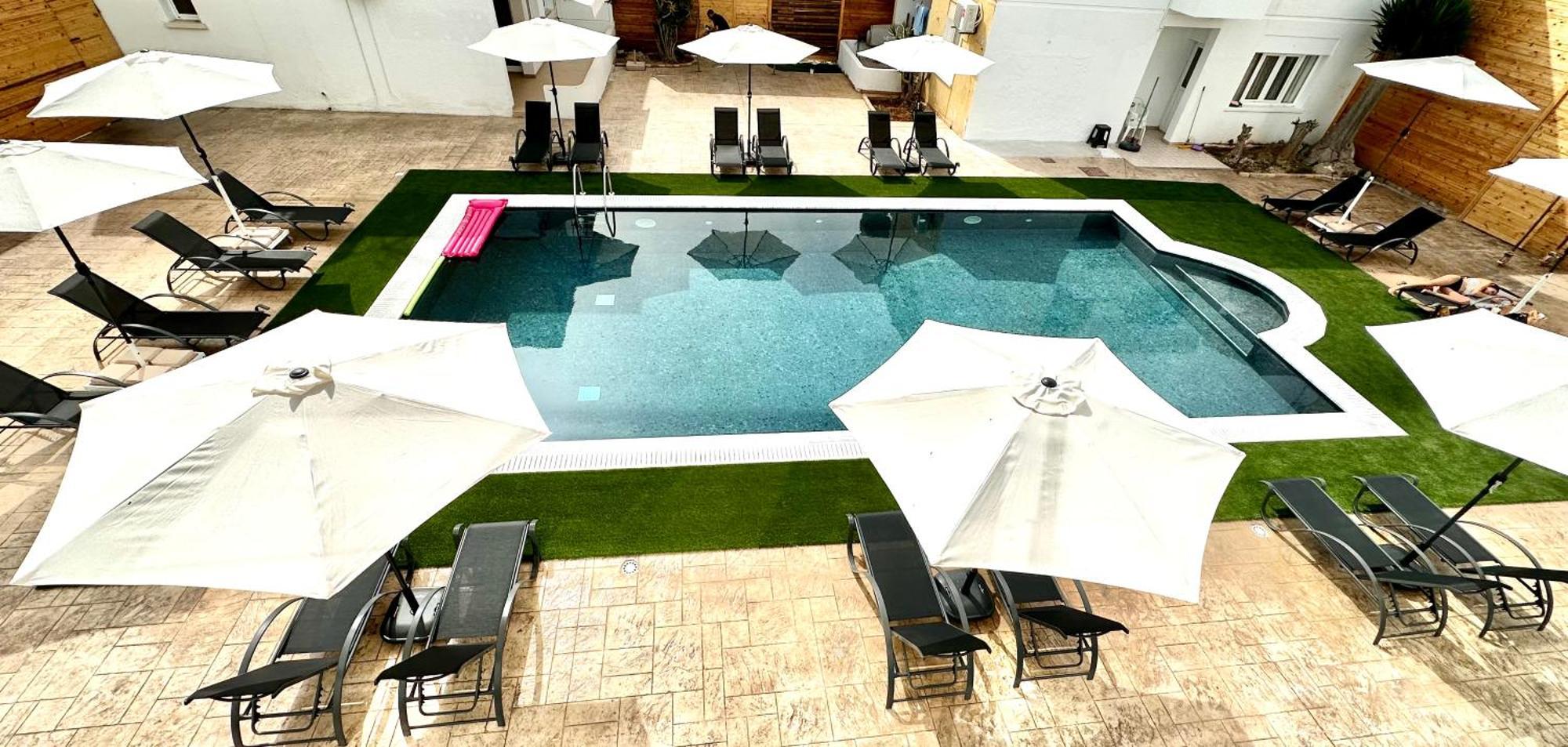 Sun Plaza Suites - Adults Only ไอยานาปา ภายนอก รูปภาพ